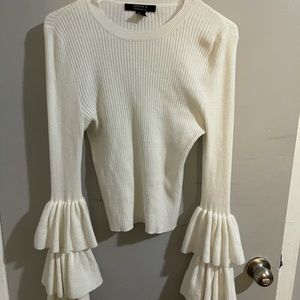 3 for 35 ✨ Cream knit shirt